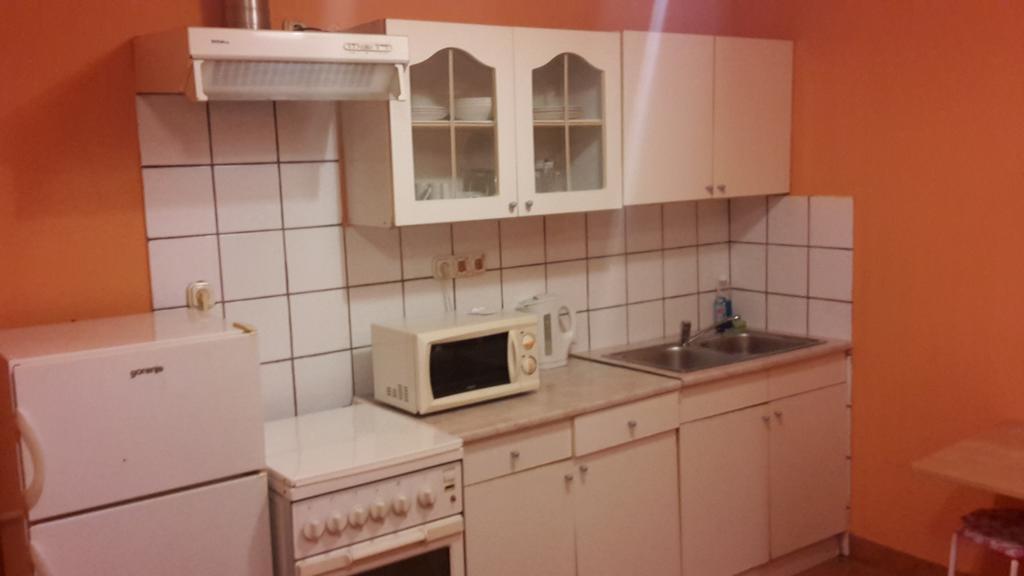 Fanni Budapest Guesthouse Ruang foto