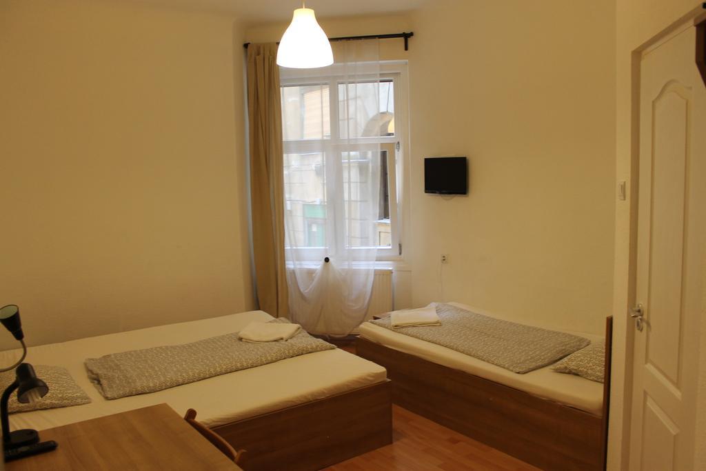 Fanni Budapest Guesthouse Bagian luar foto